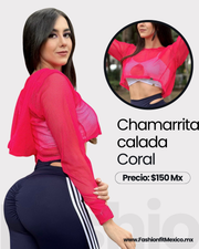 Chamarrita con gorro coral