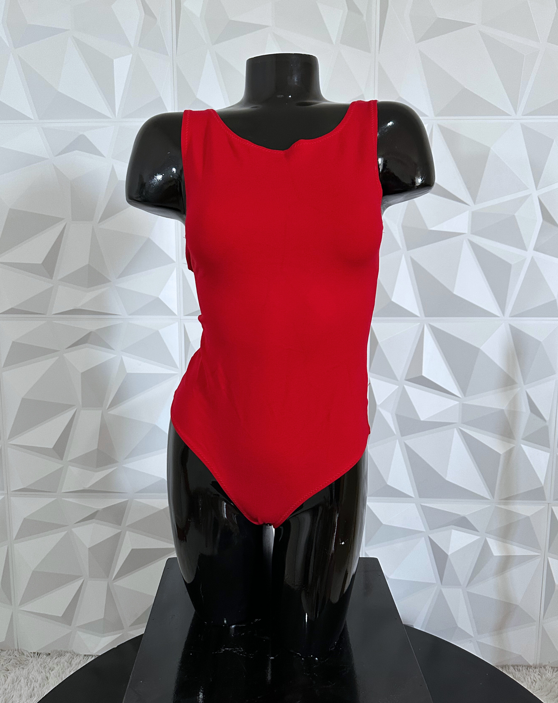V327 body casual